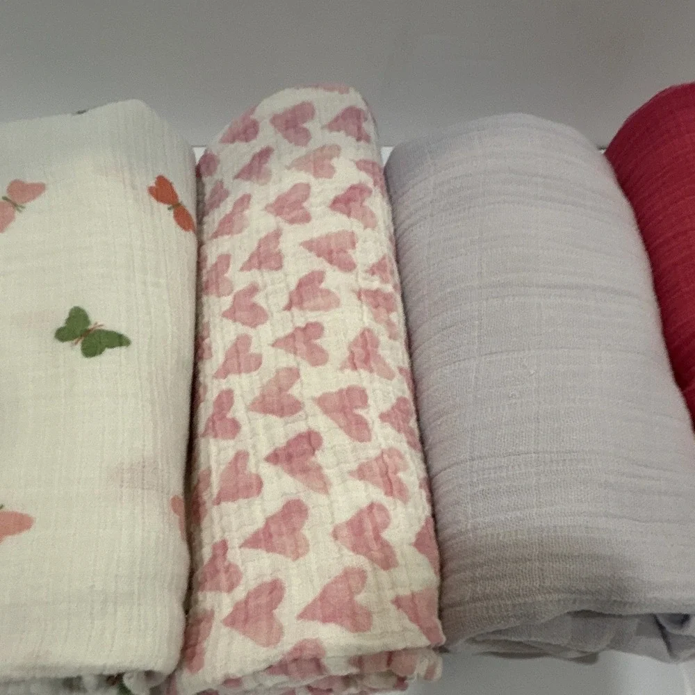 4-Cotton Swaddles